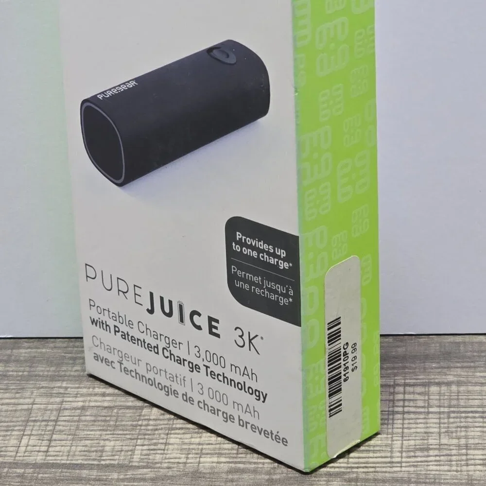 PureGear Pure Juice 3,000mah Rechargeable Battery Pack Black and Flashlight NIB